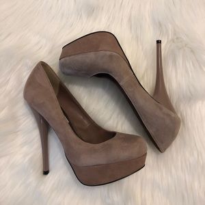 Steve Madden Pumps